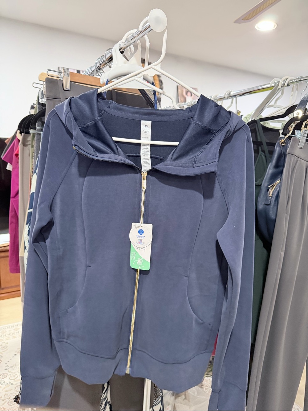 Women’s Navy Full-Zip Hooded Jacket